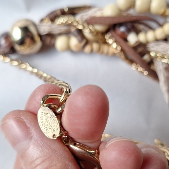 Laura Ashley Vintage Neutrals Chunky Bib Style Necklace Naturals Beaded Goldish - Picture 7 of 8